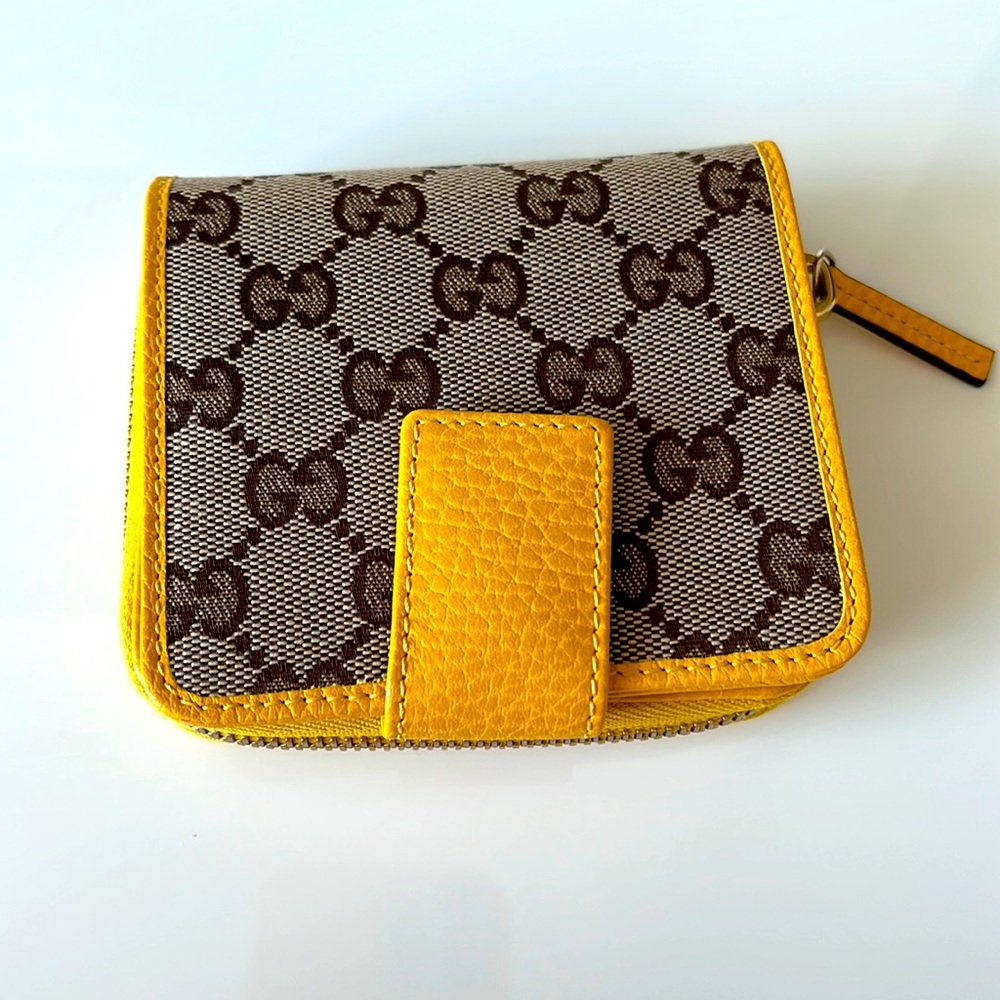 New Gucci Authentic Women Wallet New Gucci Authentic Women Wallet
